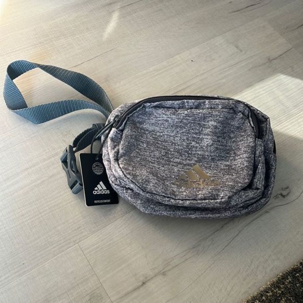 Adidas Fanny pack.‎
